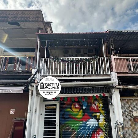 Spot On 90898 Kasturi Alley Guest House & Cat Hotel Malacca Bagian luar foto
